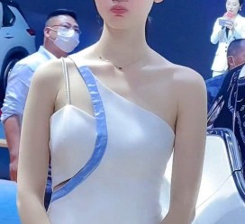 如皋大学女生模特特殊兼职(大学生兼职模特怎么联络)