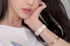 如皋全国在线兼职女伴游联系人(富婆中介2717281818)