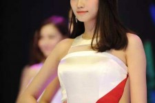 如皋成都特大模特兼职**(成都服拆模特兼职是实的吗)