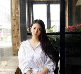 如皋女友兼职模特的小说(女友兼职模特的小说保举)