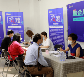 如皋上海伴游招聘 上海富豪娱乐诚聘，办公文员，经理助理