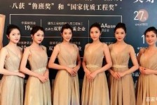 如皋模特能够兼职吗(模特能够兼职吗百度)
