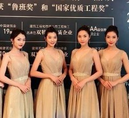 如皋模特能够兼职吗(模特能够兼职吗百度)