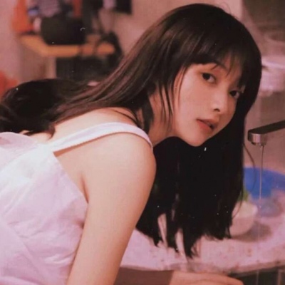 如皋伴游女生胡兰欢的资料