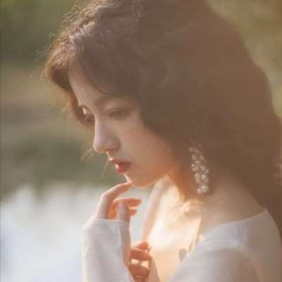 如皋伴游女生雷花蕊的资料