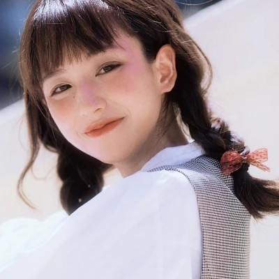 如皋伴游女生郑晓晴的资料
