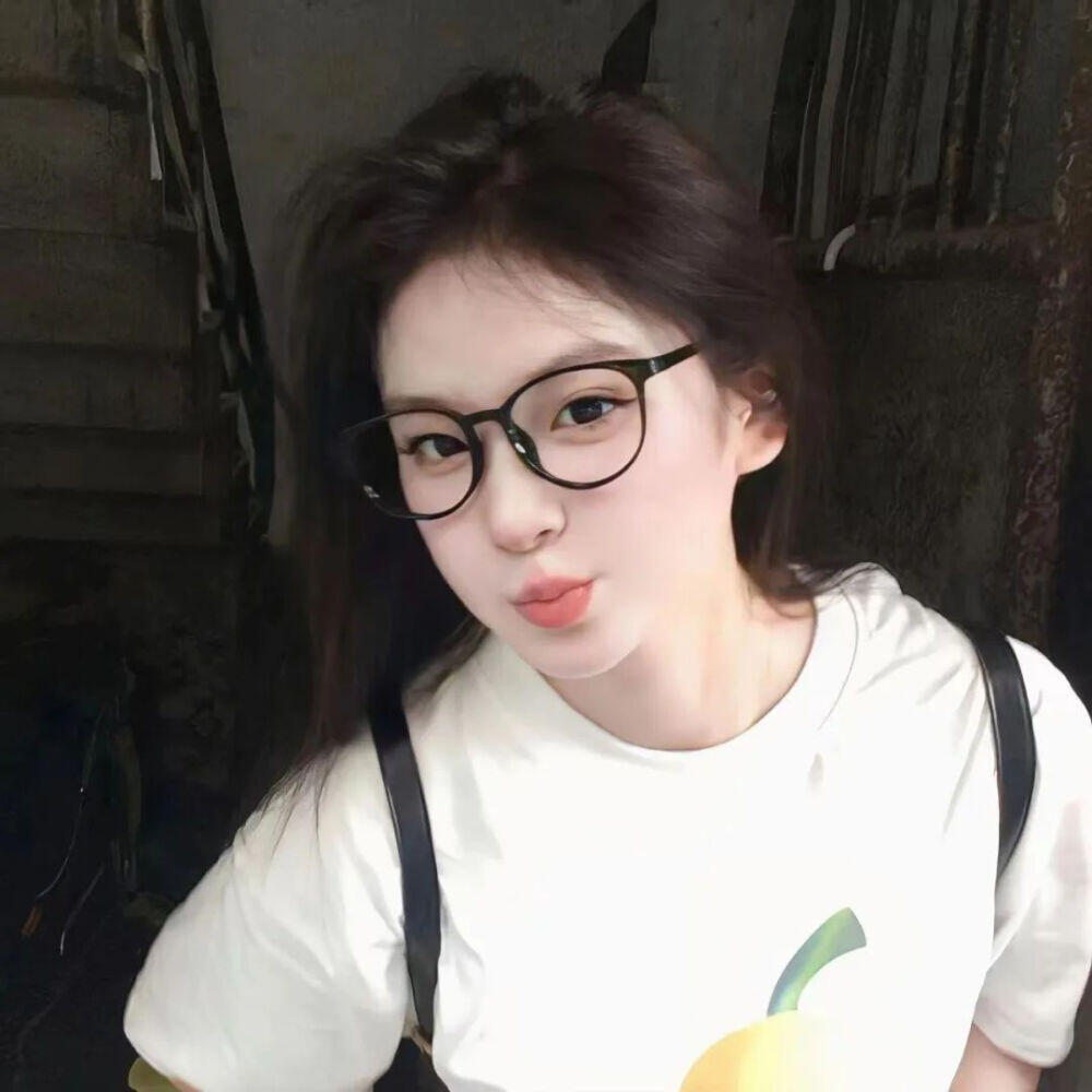 如皋伴游女生桃桃的资料