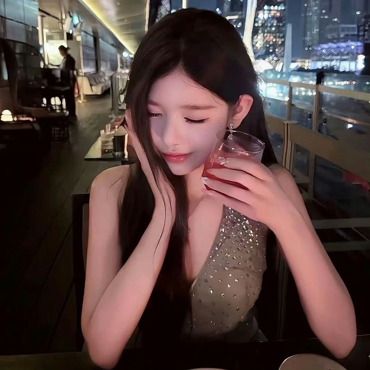 如皋伴游女生夏语冰的资料