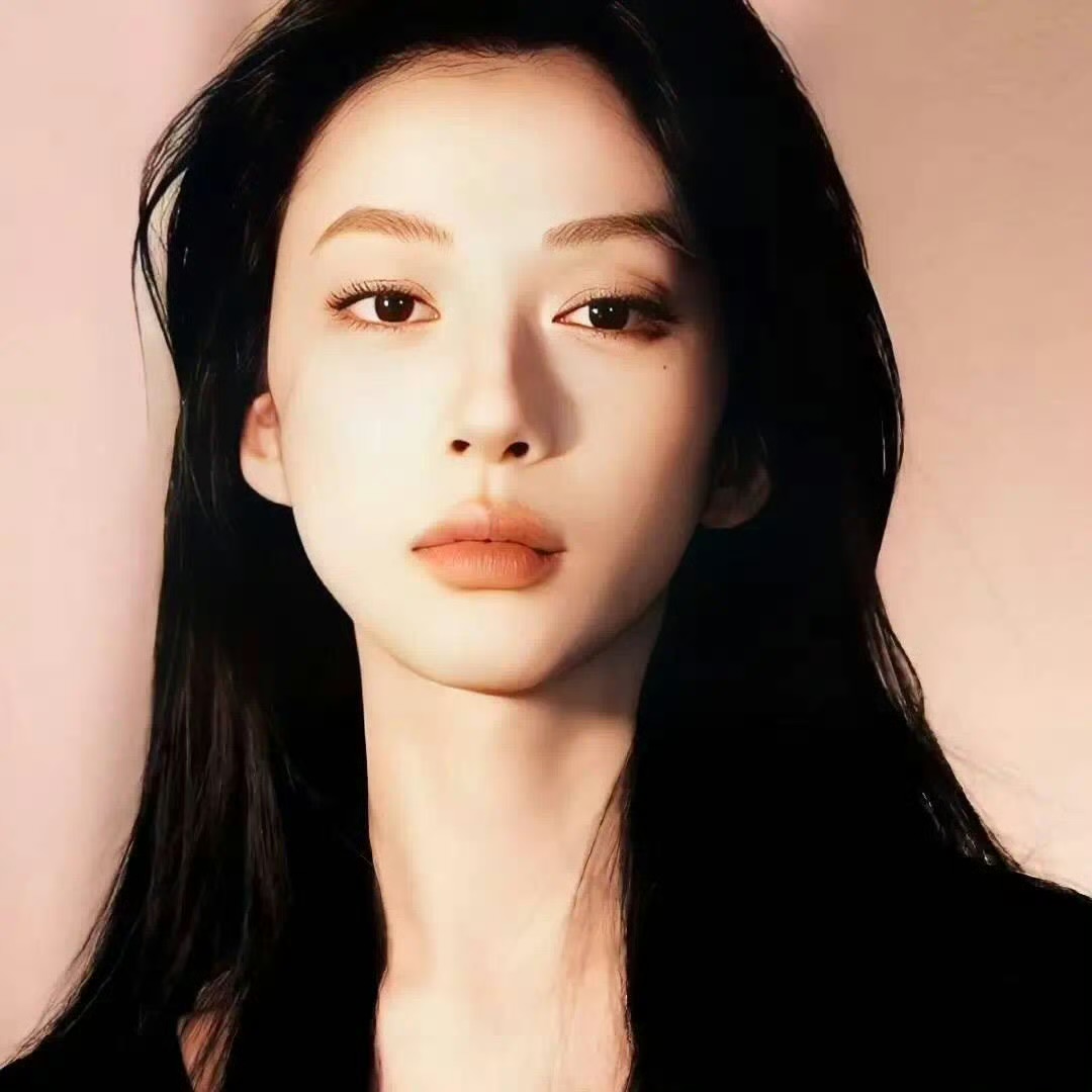 如皋伴游女生佘锦的资料